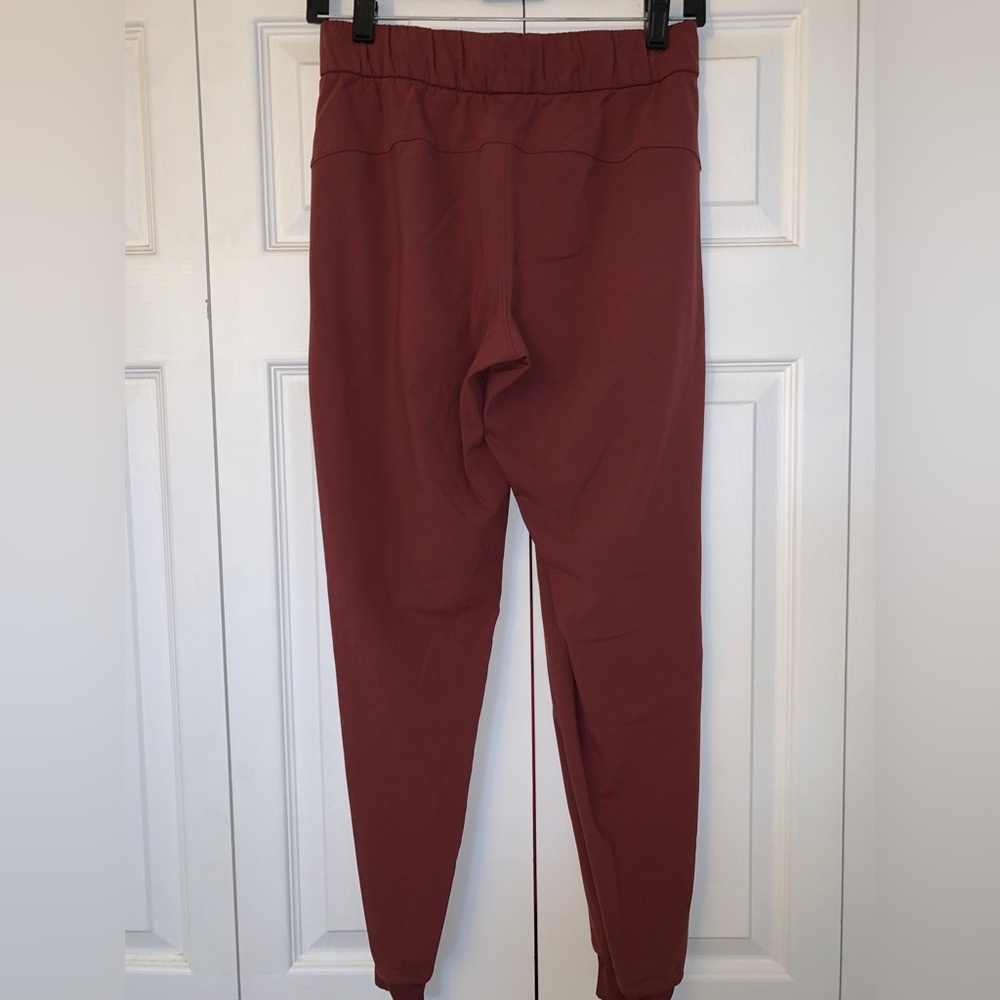Lululemon On The Fly Jogger 28” Full-On Luxtreme Size 4 - Picture 6 of 8